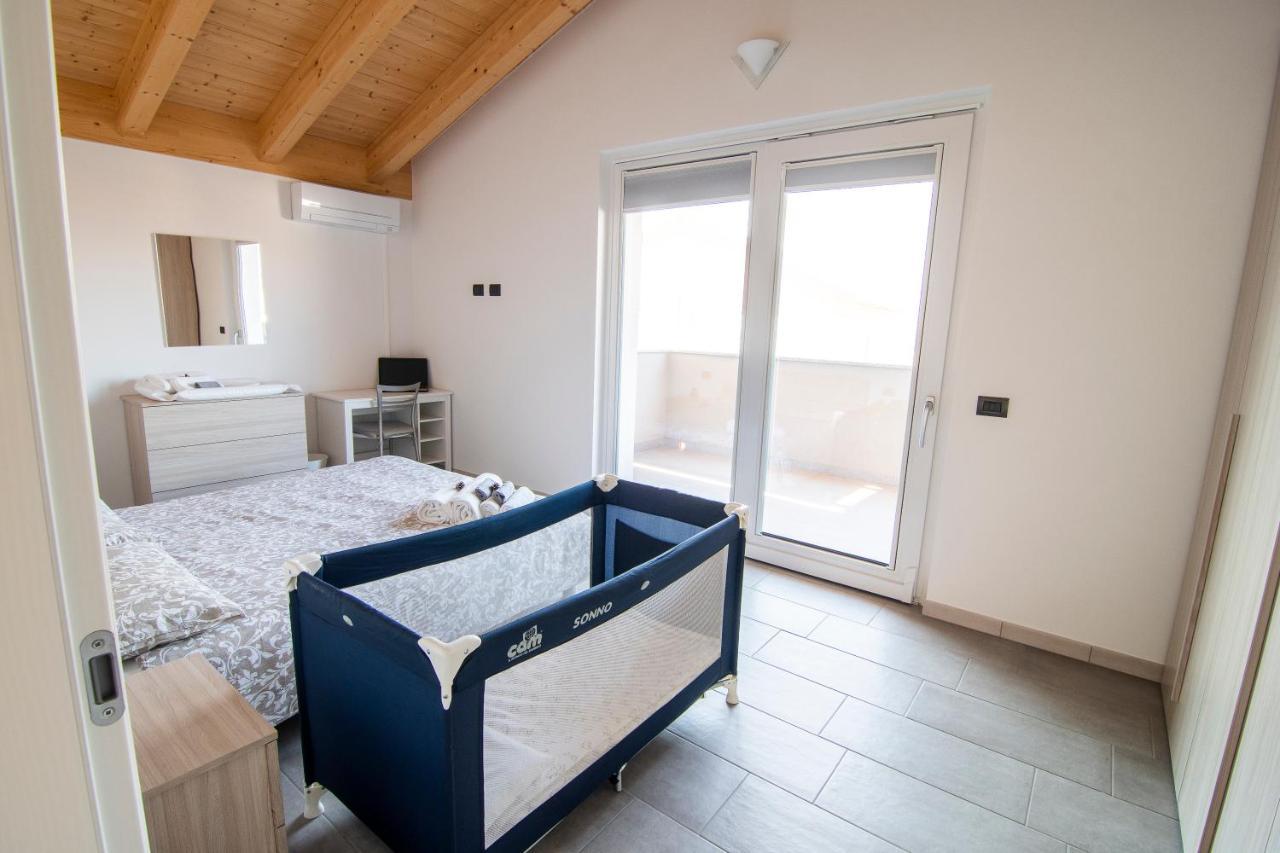 Attico Bella Vista Apartment Dubino Bagian luar foto