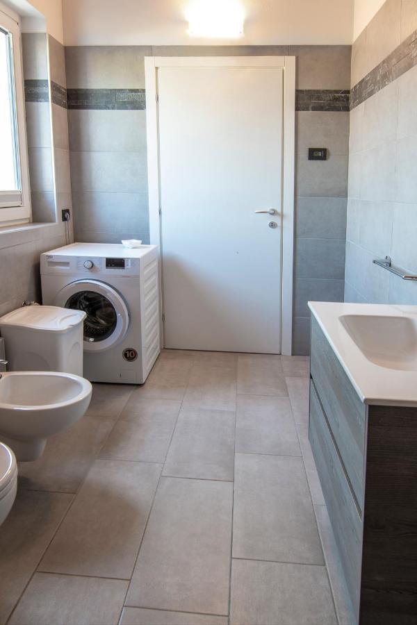 Attico Bella Vista Apartment Dubino Bagian luar foto