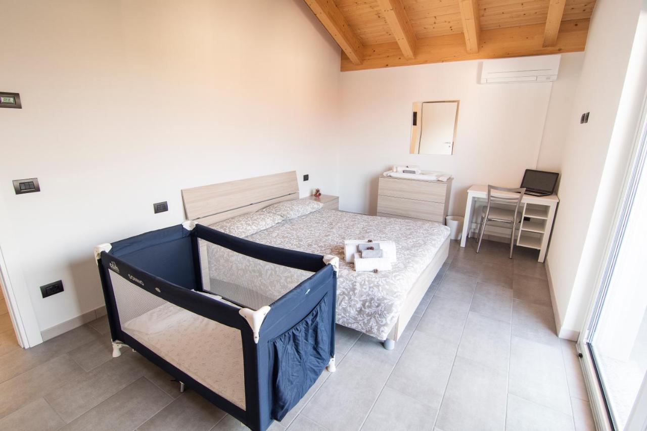 Attico Bella Vista Apartment Dubino Bagian luar foto